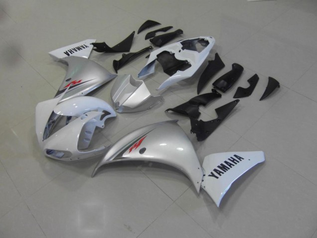 Carenado R1 09-11 - Blanco Plata Carenado R1 09-11 - Blanco Plata
