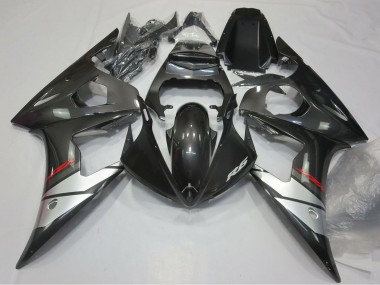 Carenados Moto Yamaha R6 2005 - Negro Brillante Plata Fabricantes