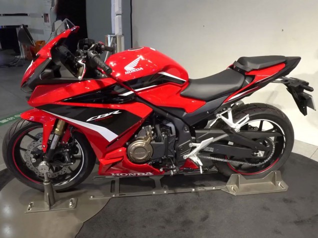 Carenados Moto Honda CBR400R 2022 - Rojo Blanco Negro Brillante Fabricantes