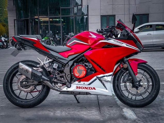 Carenados Moto Honda CBR400R 2022 - Rojo Blanco Fabricantes