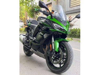 Carenados Moto Kawasaki Z1000SX 2020-2025 - Negro Gris Verde Ninja Fabricantes