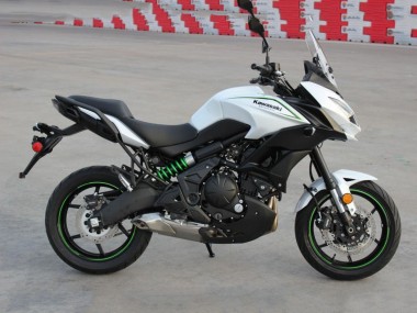 Carenados Moto Kawasaki Versys 650 2015-2021 - Blanco Fabricantes