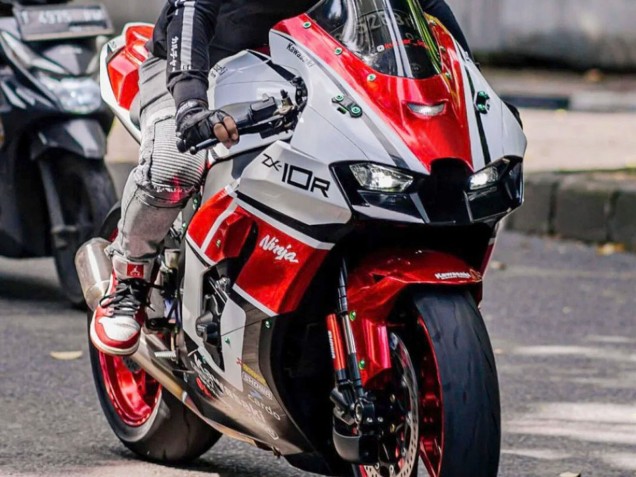 Carenados Moto Kawasaki ZX10R 2021-2025 - Blanco Rojo Negro Fabricantes