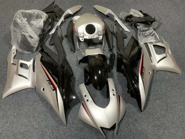 Carenados Moto Yamaha YZF R3/R25 2015-2018 - Plata Rojo Negro Fabricantes