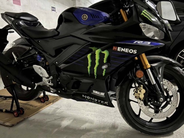 Carenados Moto Yamaha YZF R3/R25 2022-2024 - Azul Negro Verde Monstruo Yamalube ENEOS Fabricantes